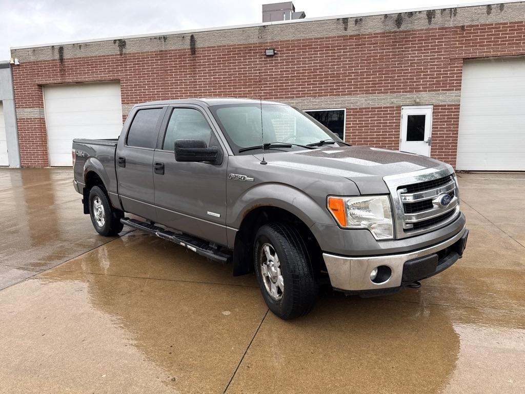 Ford F-150 XL SuperCrew 5.5-ft. Bed 4WD 2013