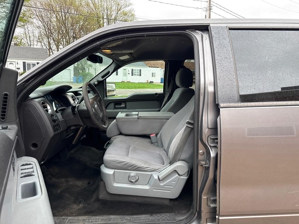 Ford F-150 XL SuperCrew 5.5-ft. Bed 4WD 2013