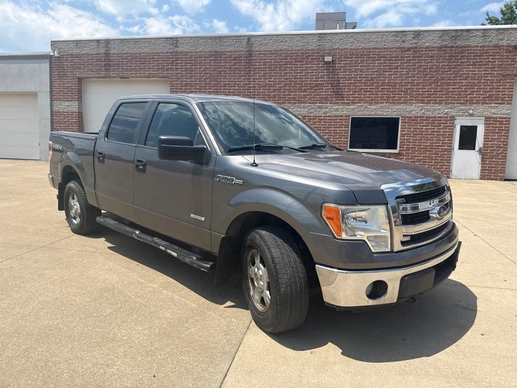 Ford F-150 XL SuperCrew 5.5-ft. Bed 4WD 2013