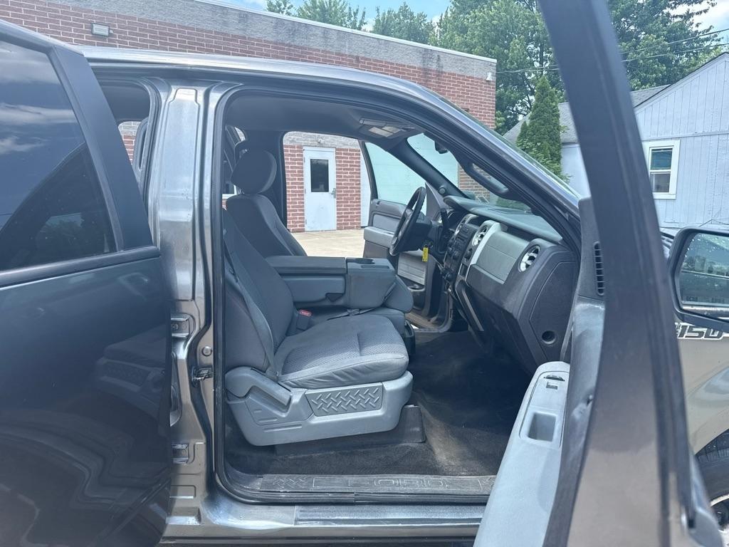 Ford F-150 XL SuperCrew 5.5-ft. Bed 4WD 2013