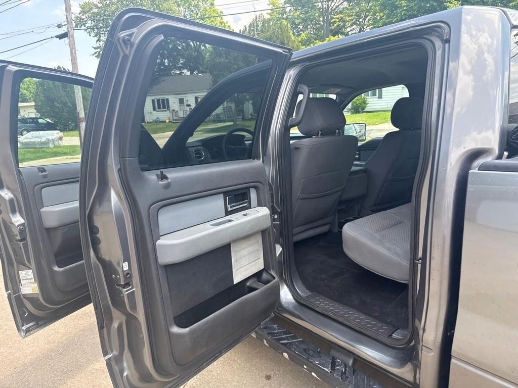Ford F-150 XL SuperCrew 5.5-ft. Bed 4WD 2013