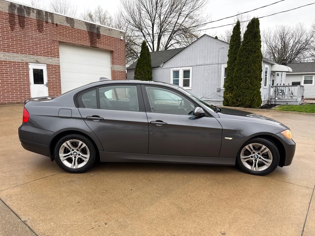 BMW 3-Series 328i 2008