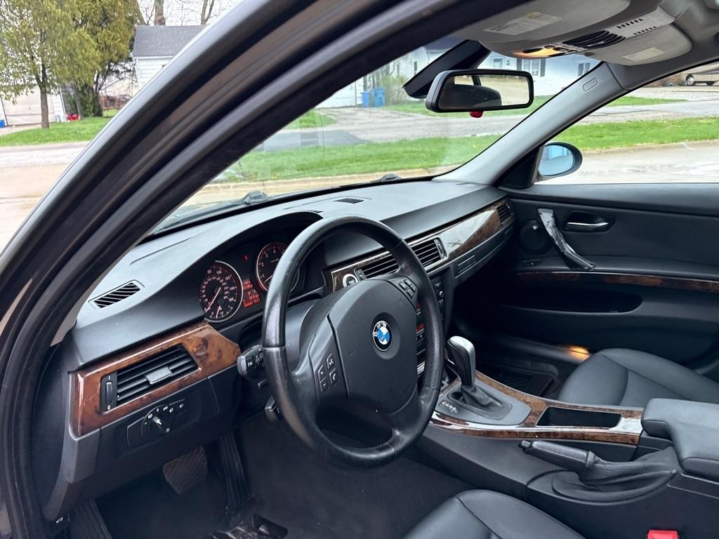 BMW 3-Series 328i 2008