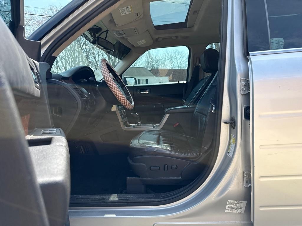 Ford Flex SEL FWD 2010