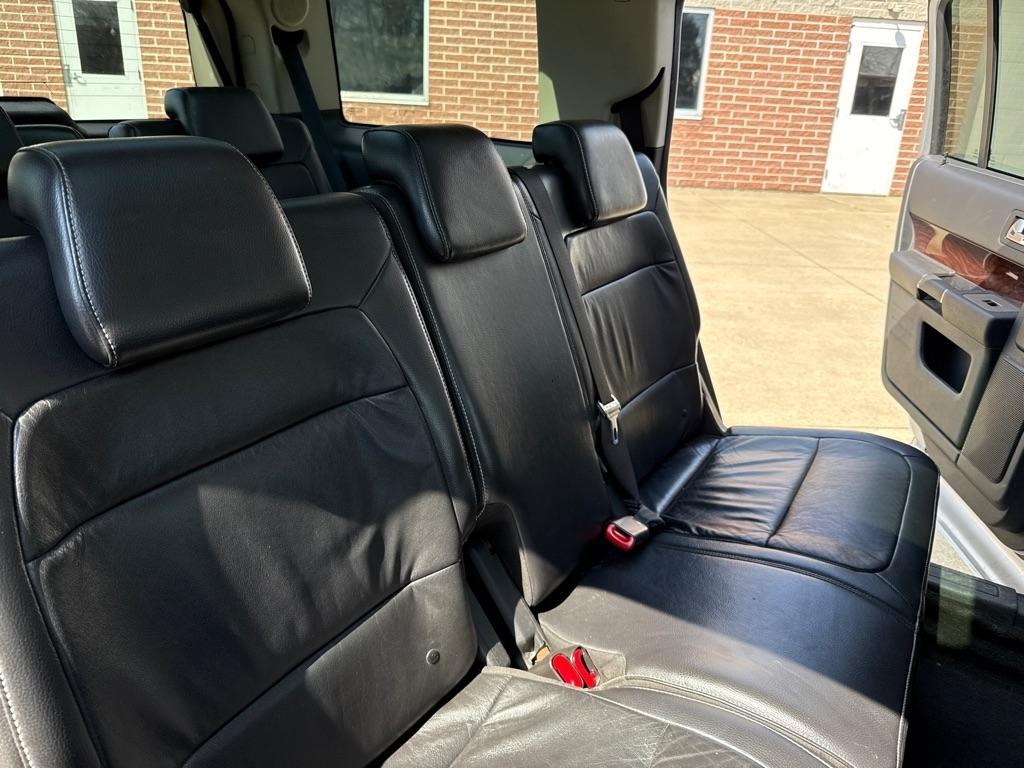 Ford Flex SEL FWD 2010