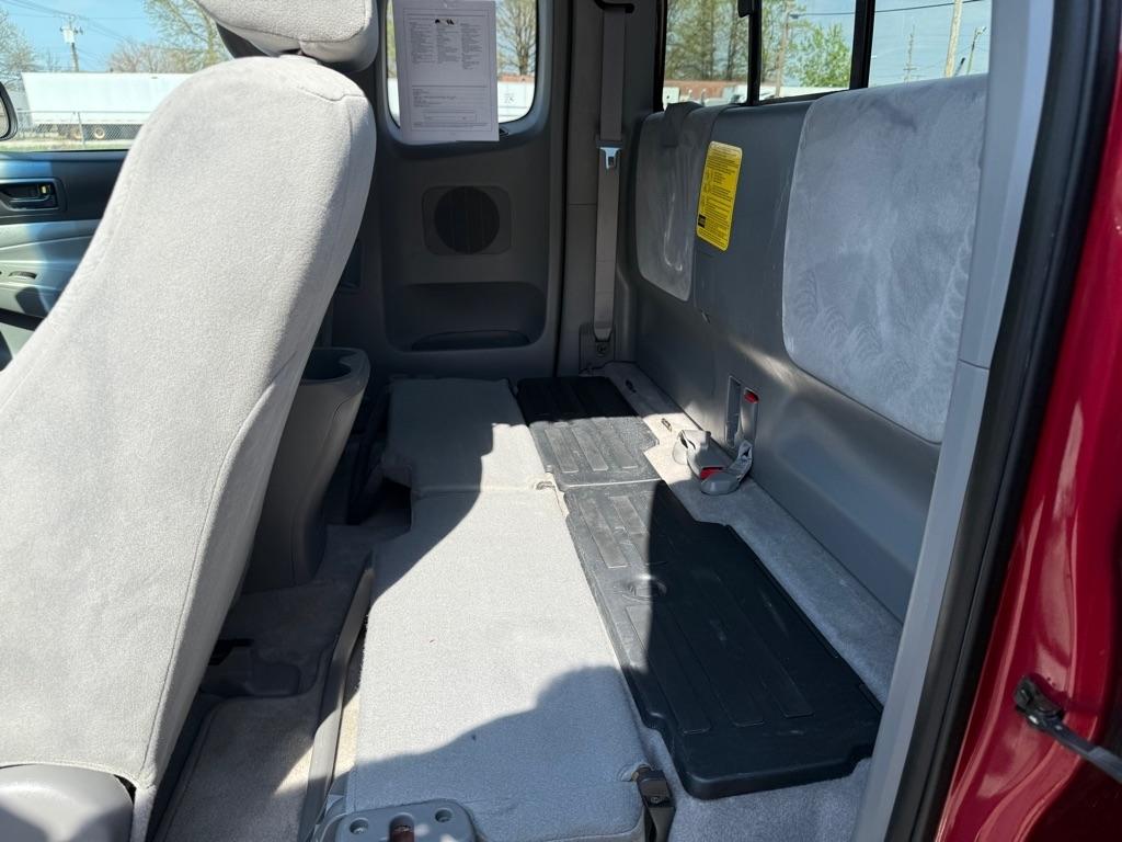 Toyota Tacoma Access Cab 2WD 2006