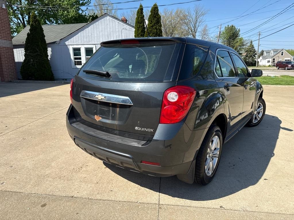 Chevrolet Equinox LS 2WD 2013