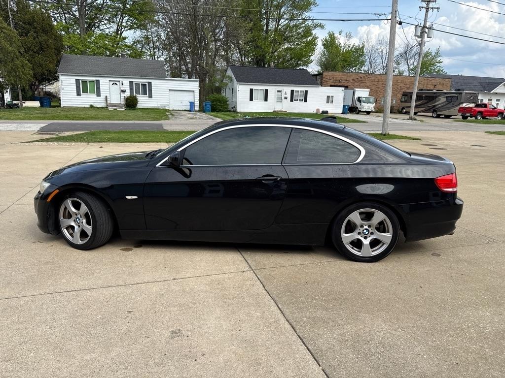 BMW 3-Series 328i Coupe 2010