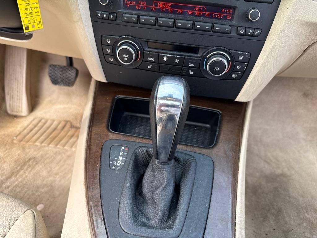 BMW 3-Series 328i Coupe 2010