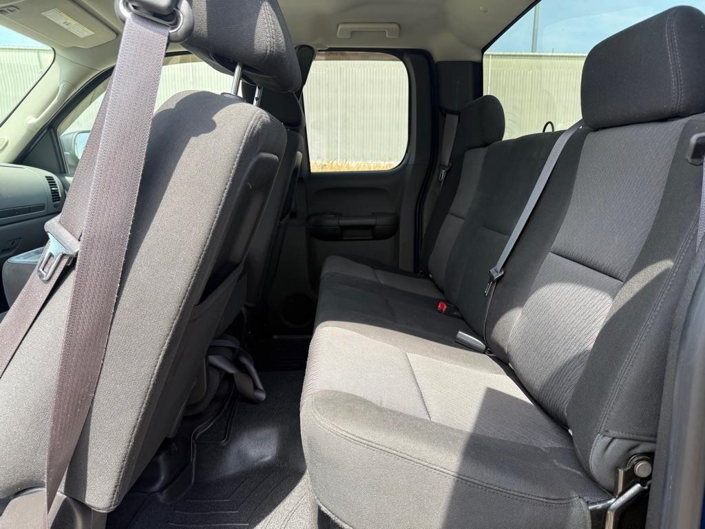 Chevrolet Silverado 1500 LS Extended Cab 2WD 2013