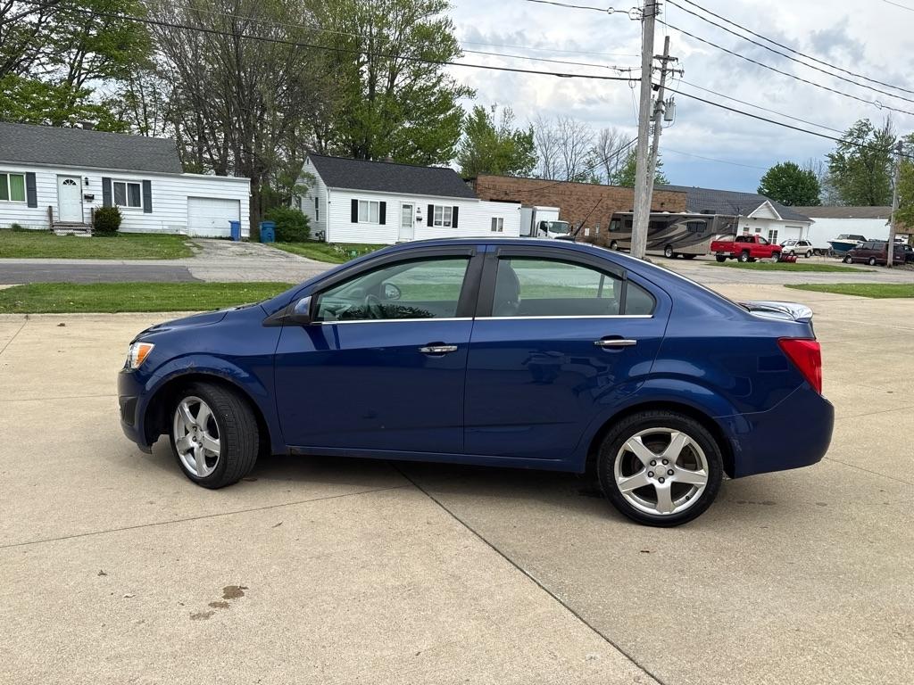 Chevrolet Sonic LTZ Auto Sedan 2013