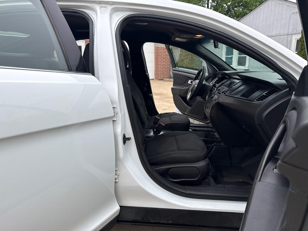 Ford Taurus Police AWD 2015