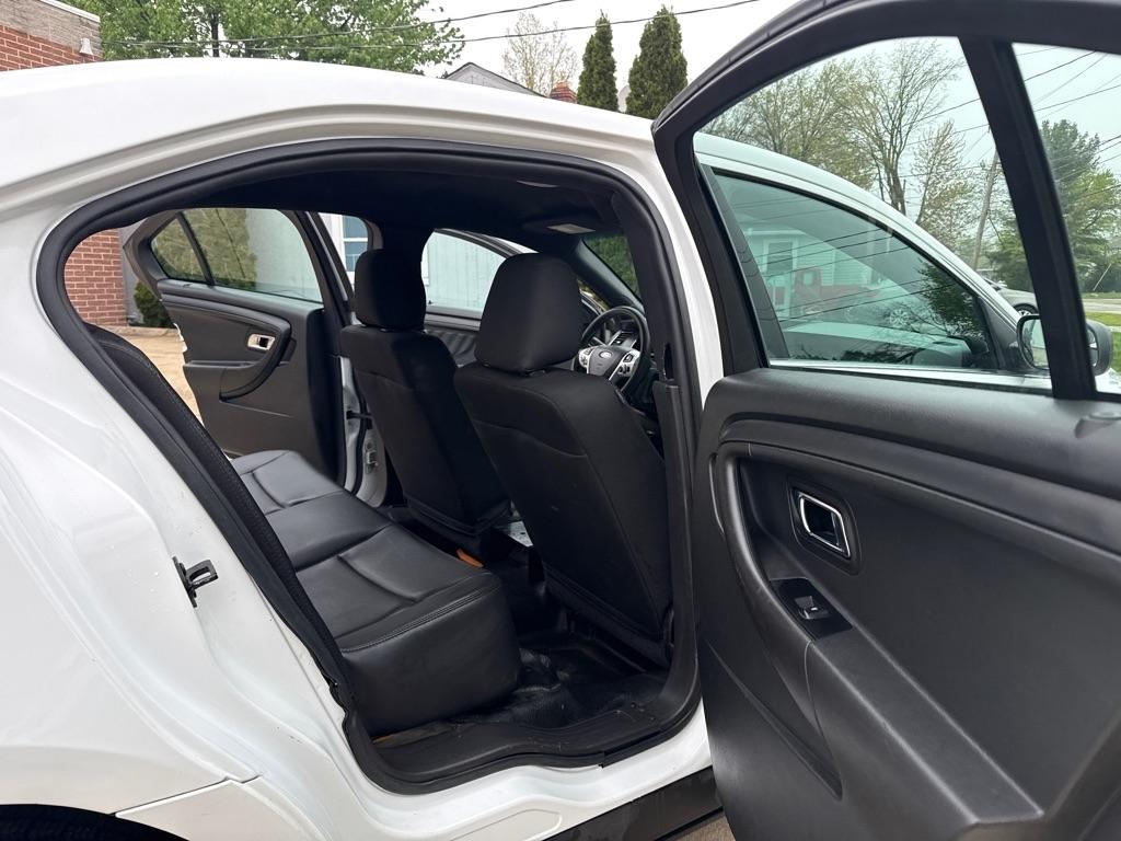 Ford Taurus Police AWD 2015