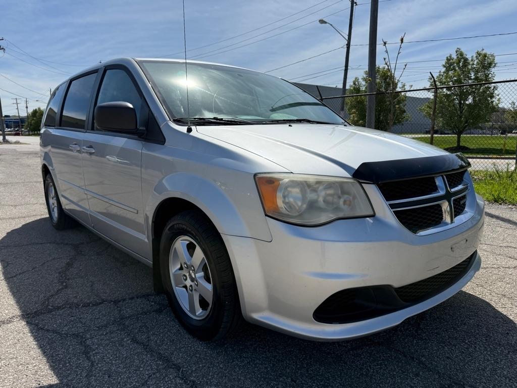 Dodge Grand Caravan Express 2011