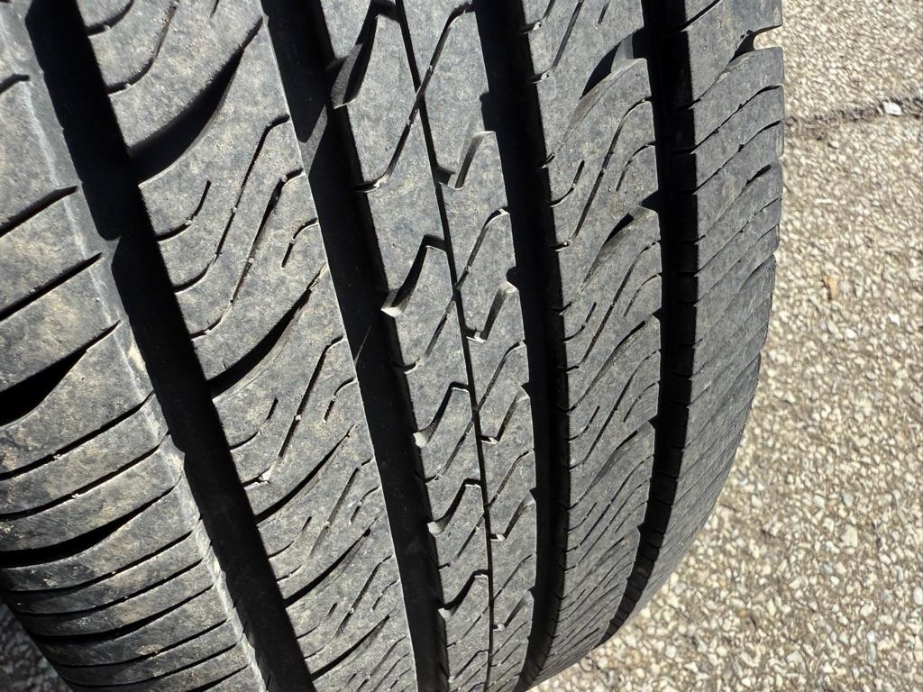 Dodge Grand Caravan Express 2011