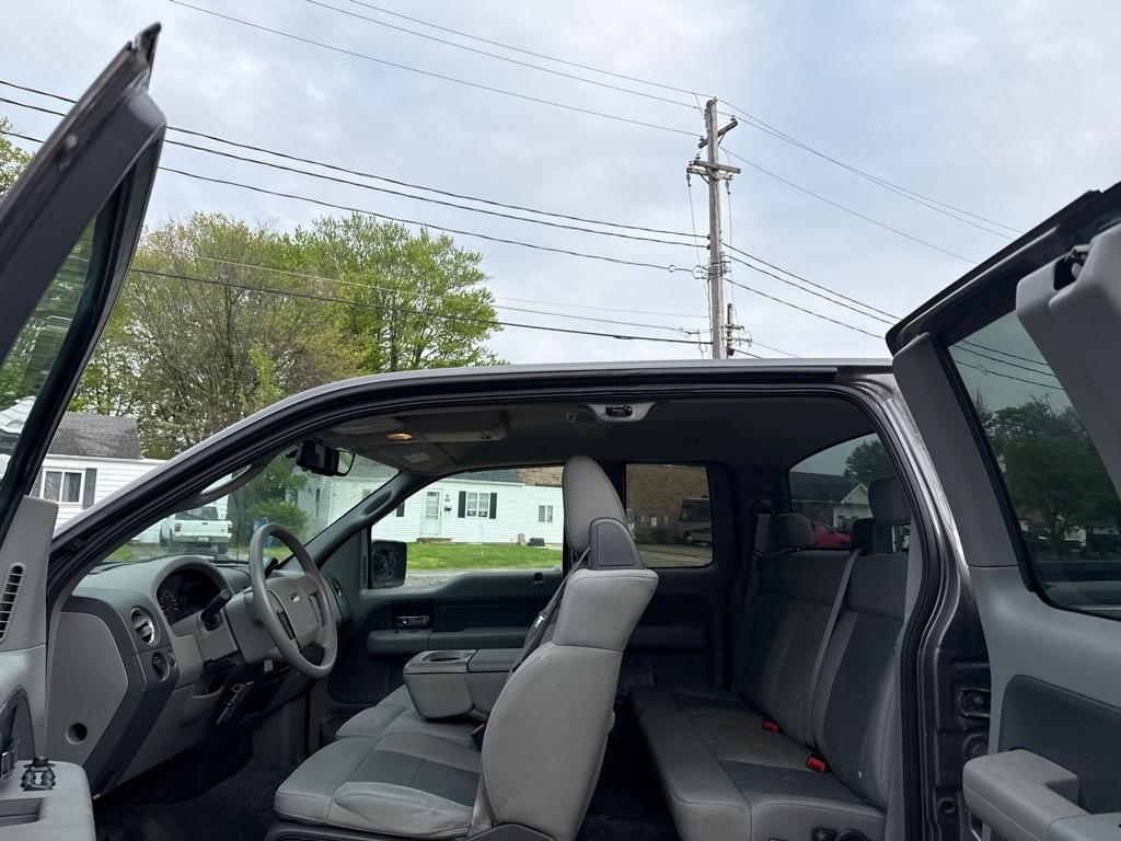 Ford F-150 XL SuperCab 4WD 2008