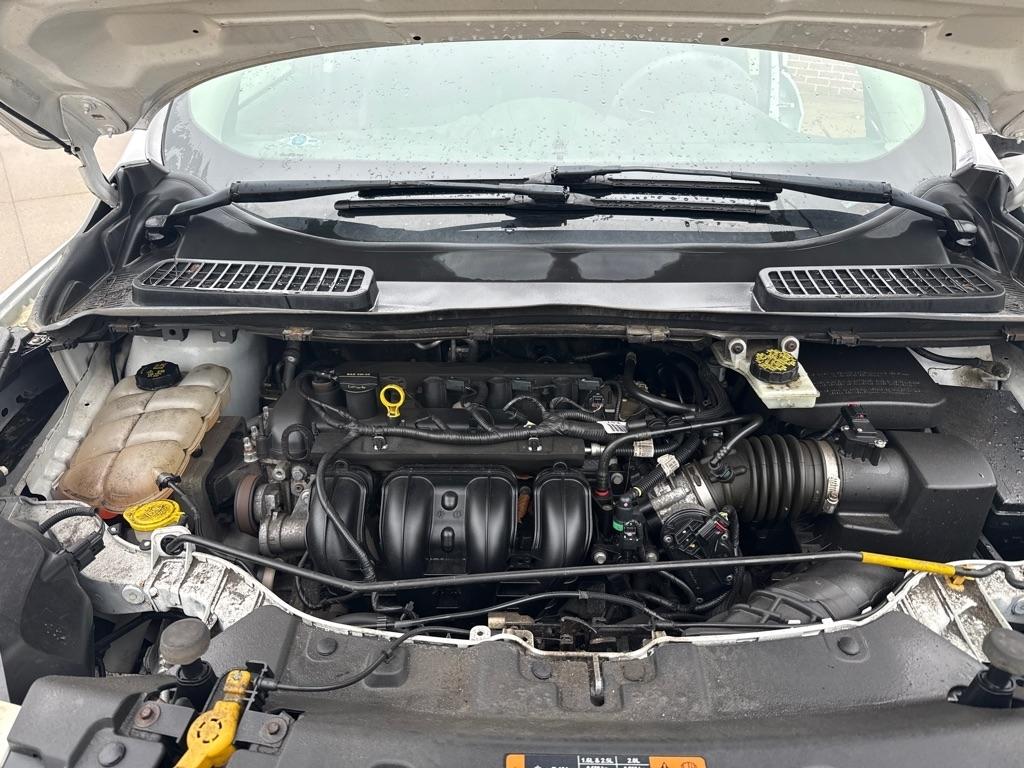 Ford Escape S FWD 2014