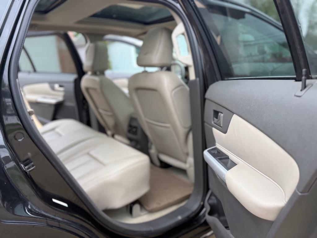 Ford Edge Limited FWD 2011