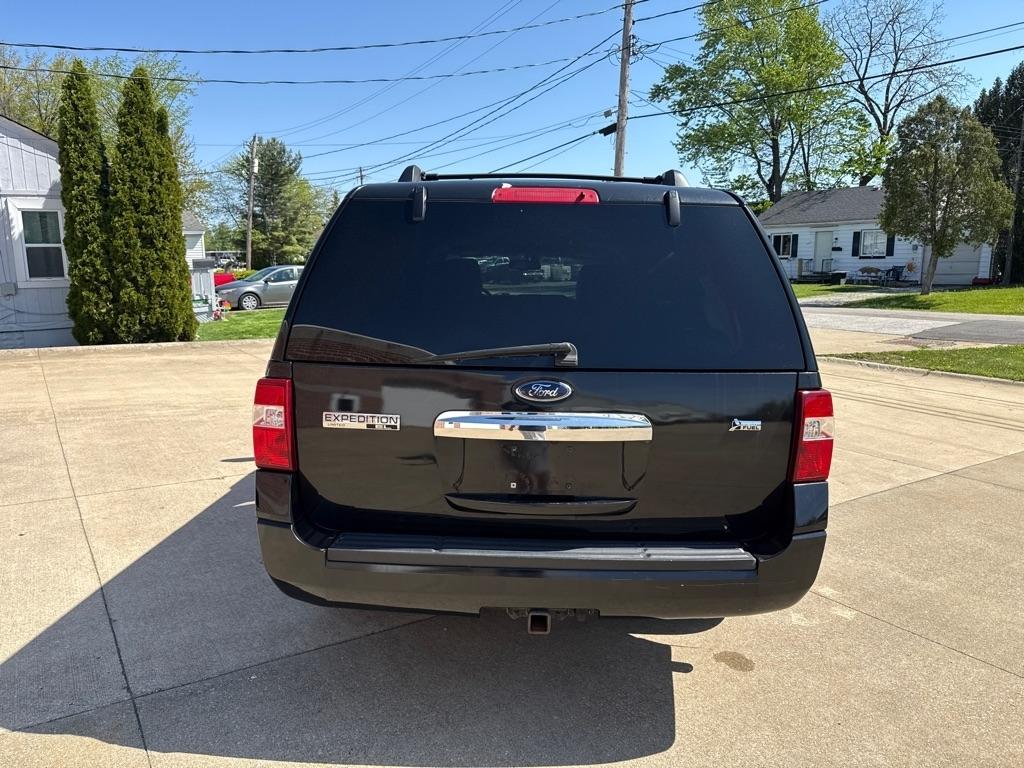 Ford Expedition EL Limited 4WD 2010