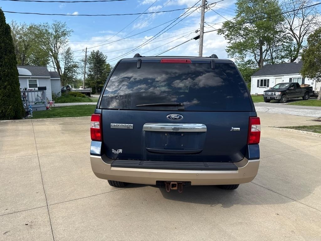 Ford Expedition XLT 4WD 2014