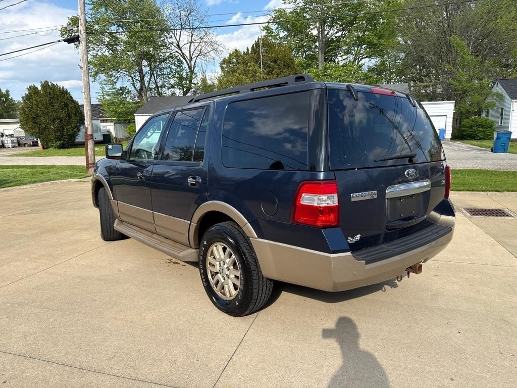 Ford Expedition XLT 4WD 2014