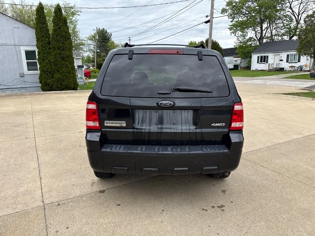 Ford Escape XLT 4WD 2011