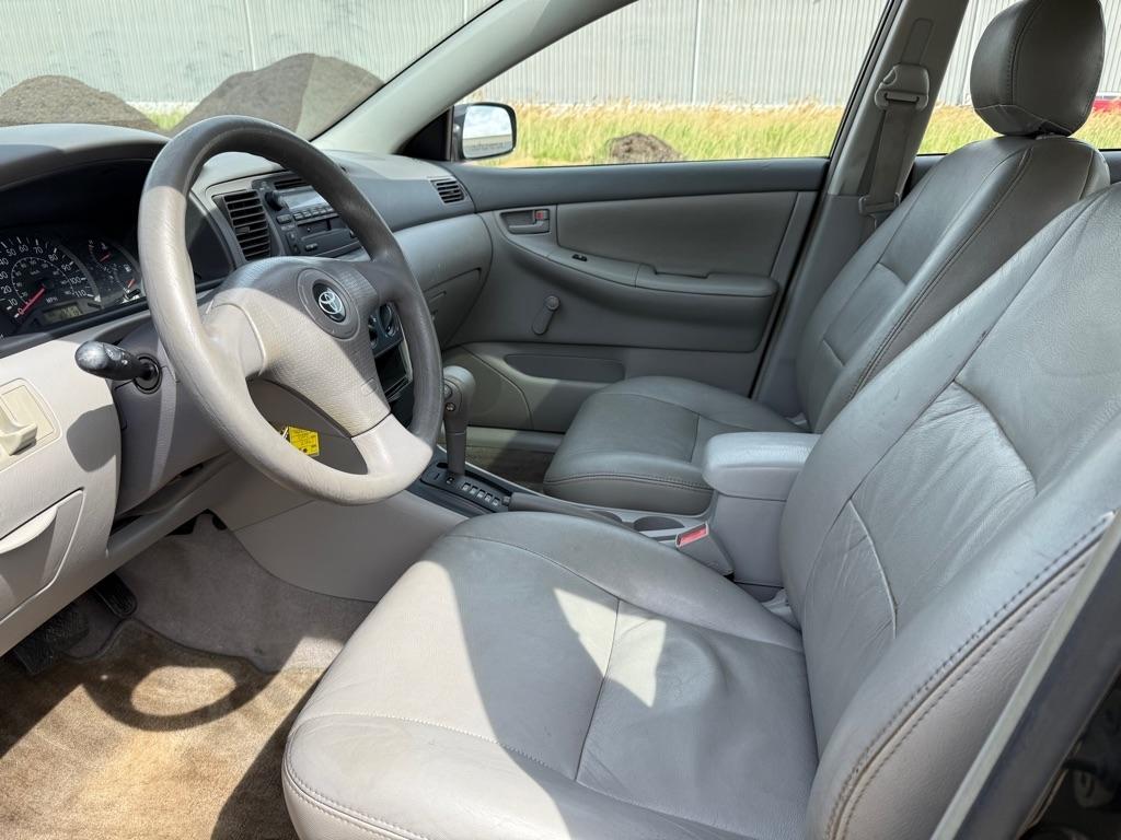 Toyota Corolla CE 2003