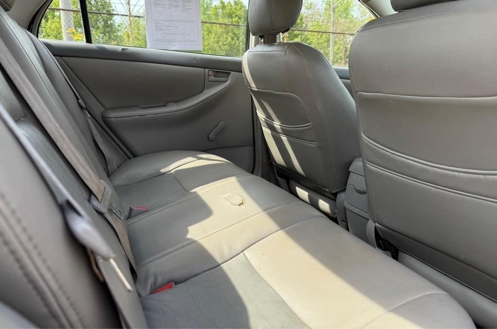 Toyota Corolla CE 2003