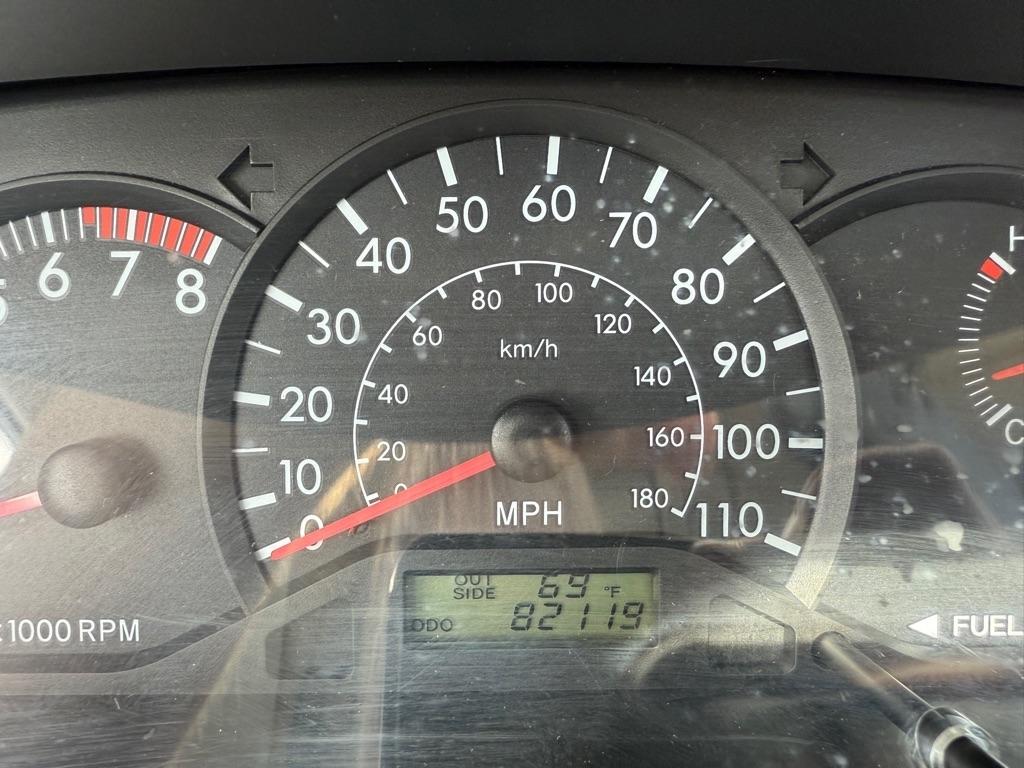 Toyota Corolla CE 2003