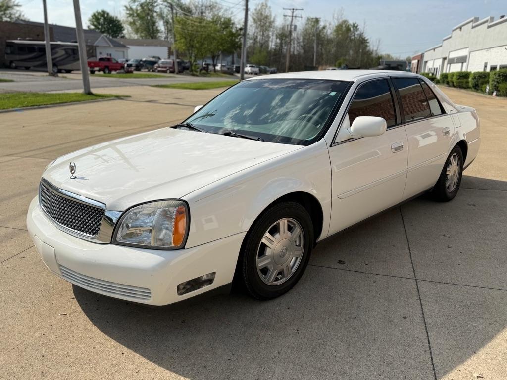 Cadillac DeVille Sedan 2004