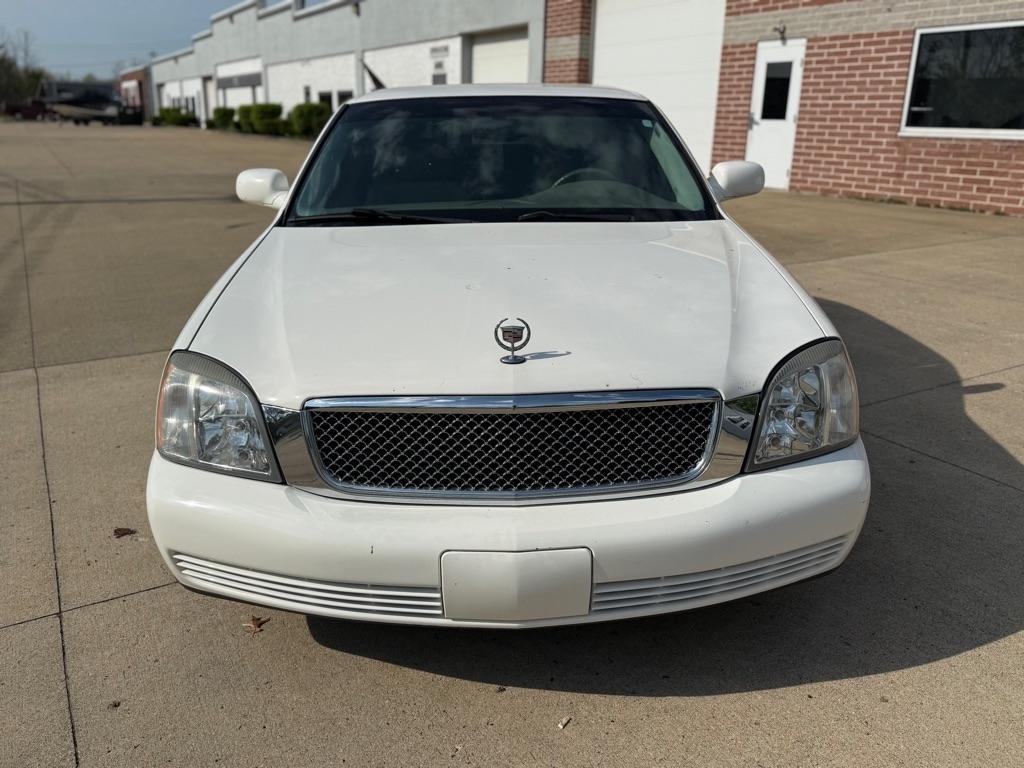 Cadillac DeVille Sedan 2004