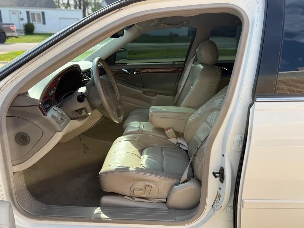 Cadillac DeVille Sedan 2004