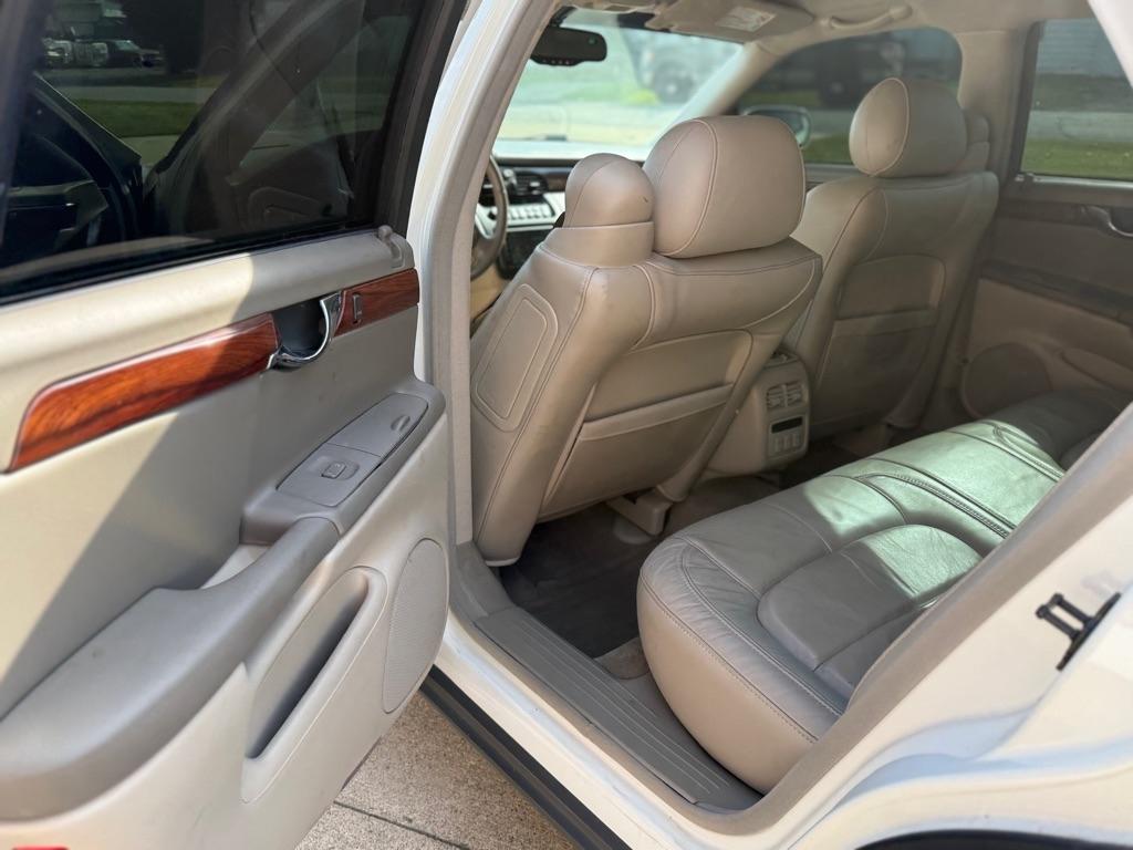 Cadillac DeVille Sedan 2004