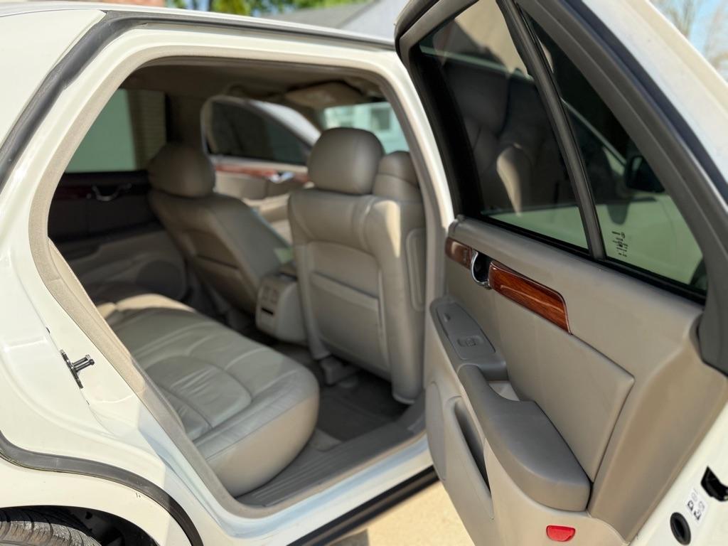 Cadillac DeVille Sedan 2004