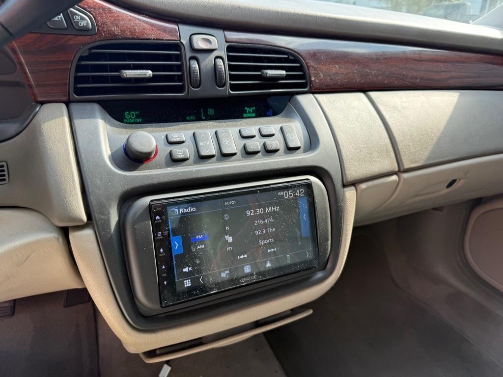 Cadillac DeVille Sedan 2004