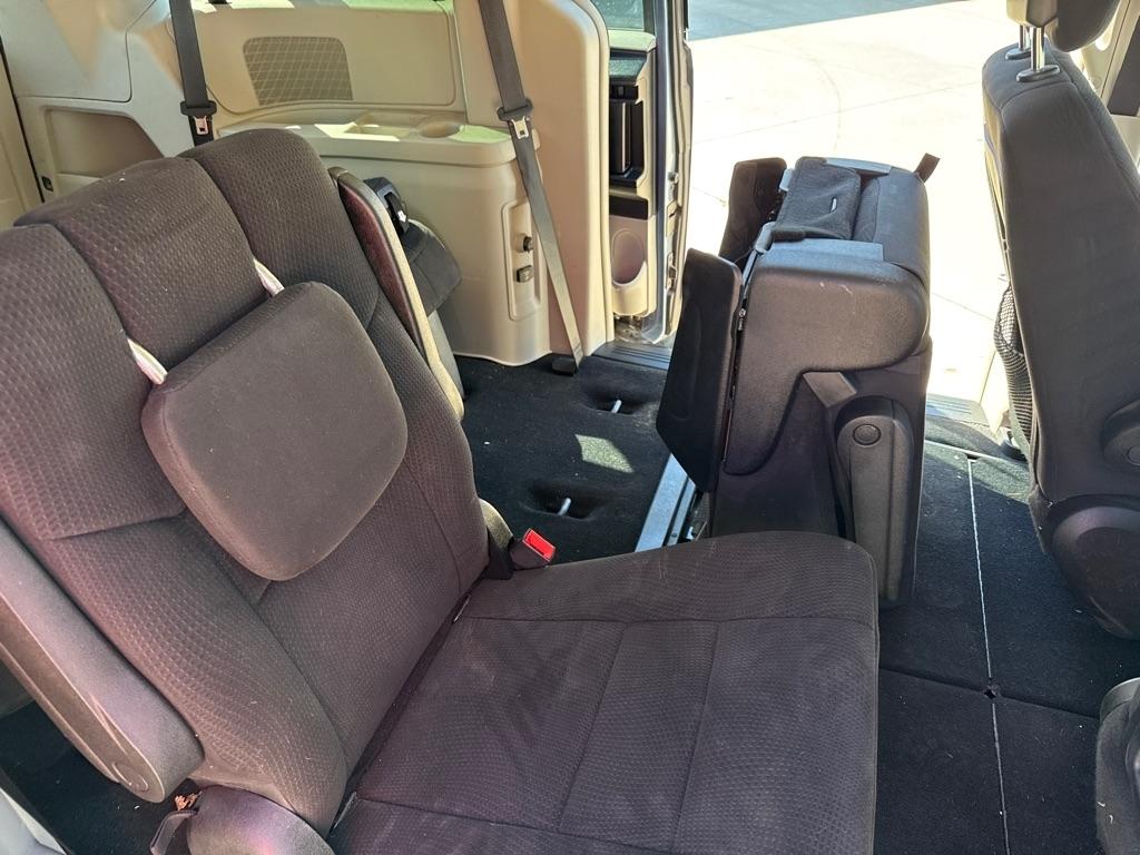 Chrysler Town & Country Touring 2012