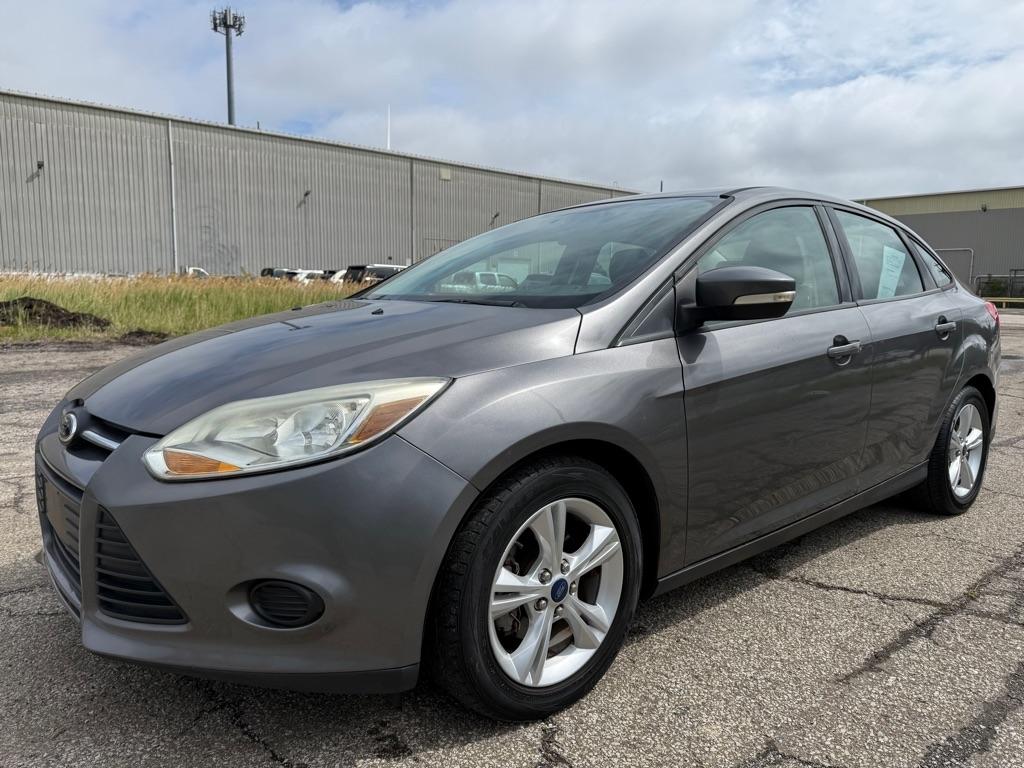 Ford Focus SE Sedan 2014
