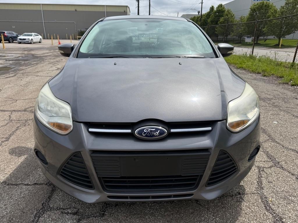 Ford Focus SE Sedan 2014
