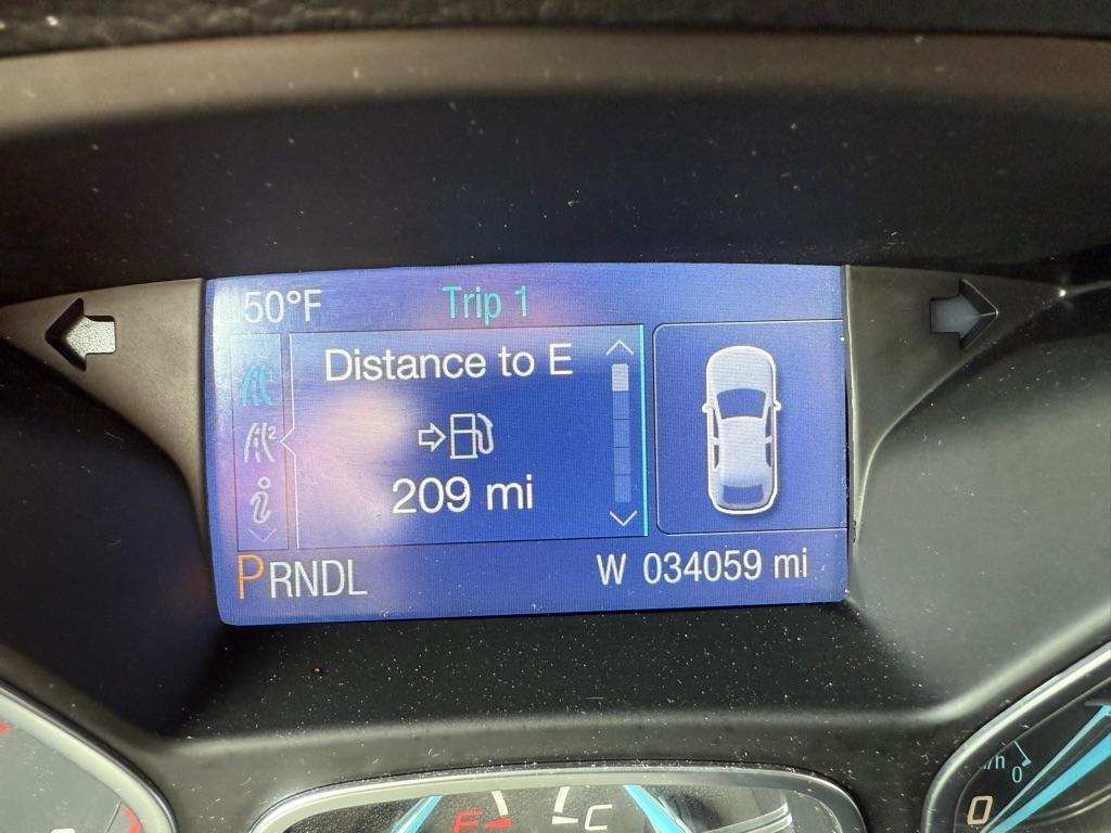 Ford Focus SE Sedan 2014