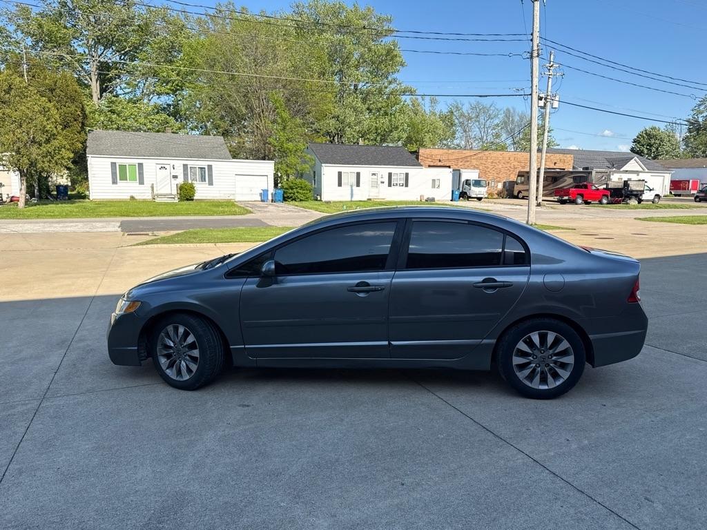 Honda Civic EX-L Sedan 5-Speed AT 2009