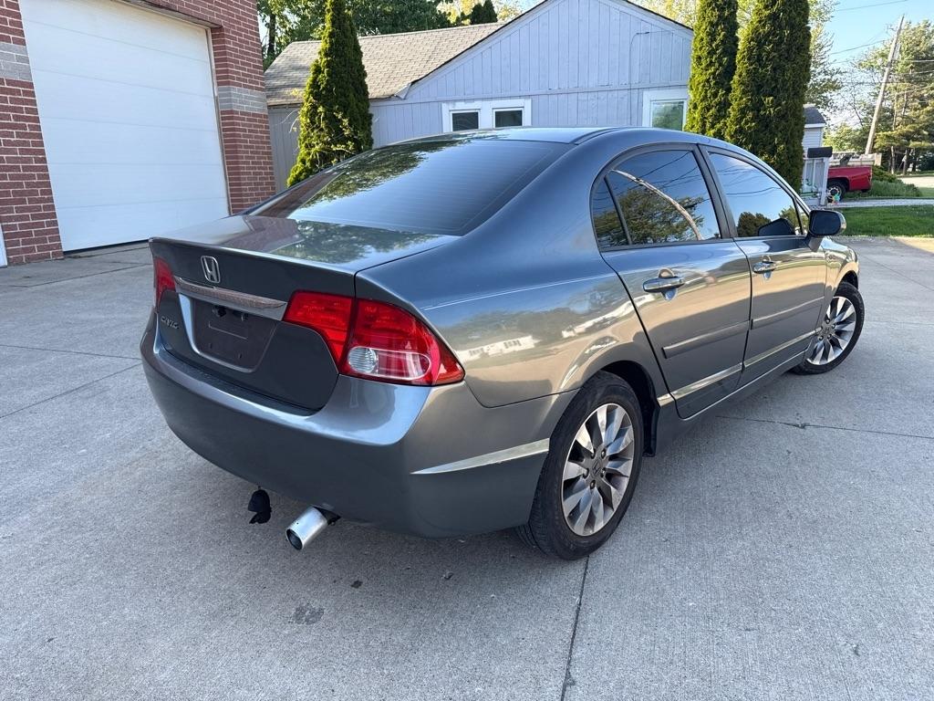 Honda Civic EX-L Sedan 5-Speed AT 2009