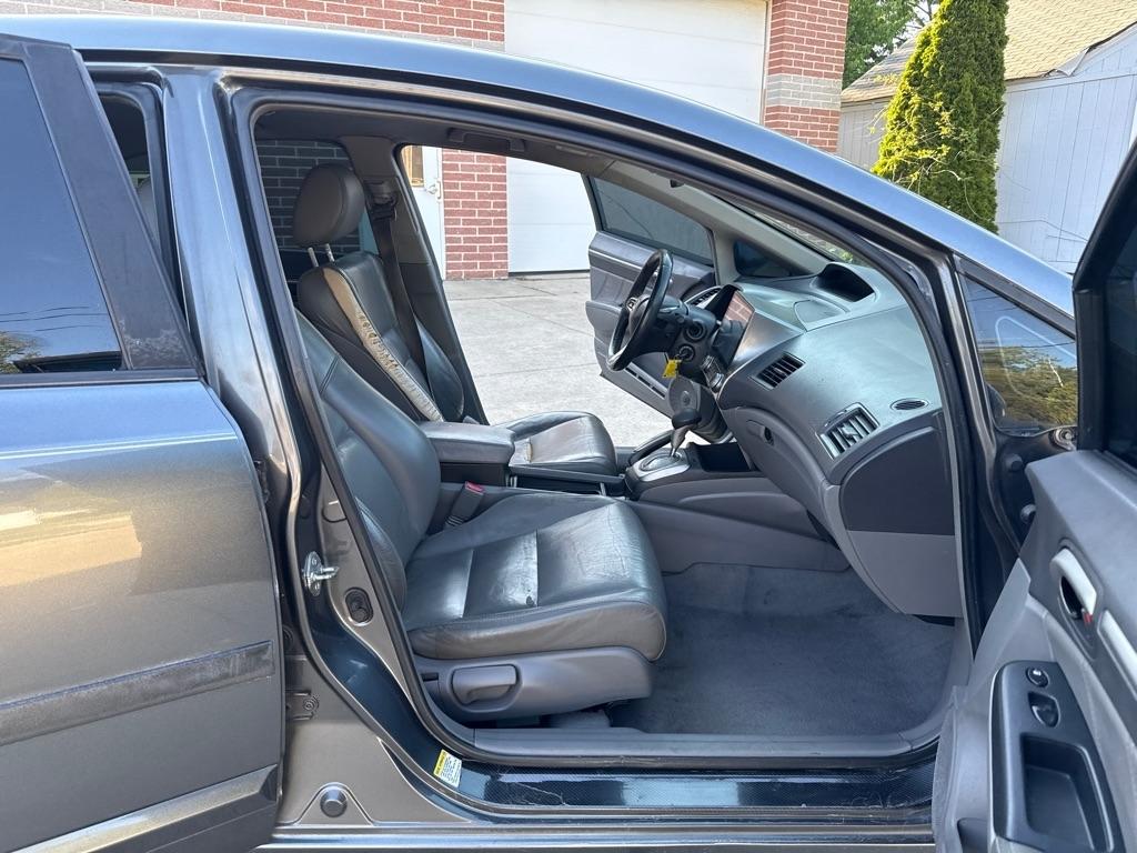 Honda Civic EX-L Sedan 5-Speed AT 2009
