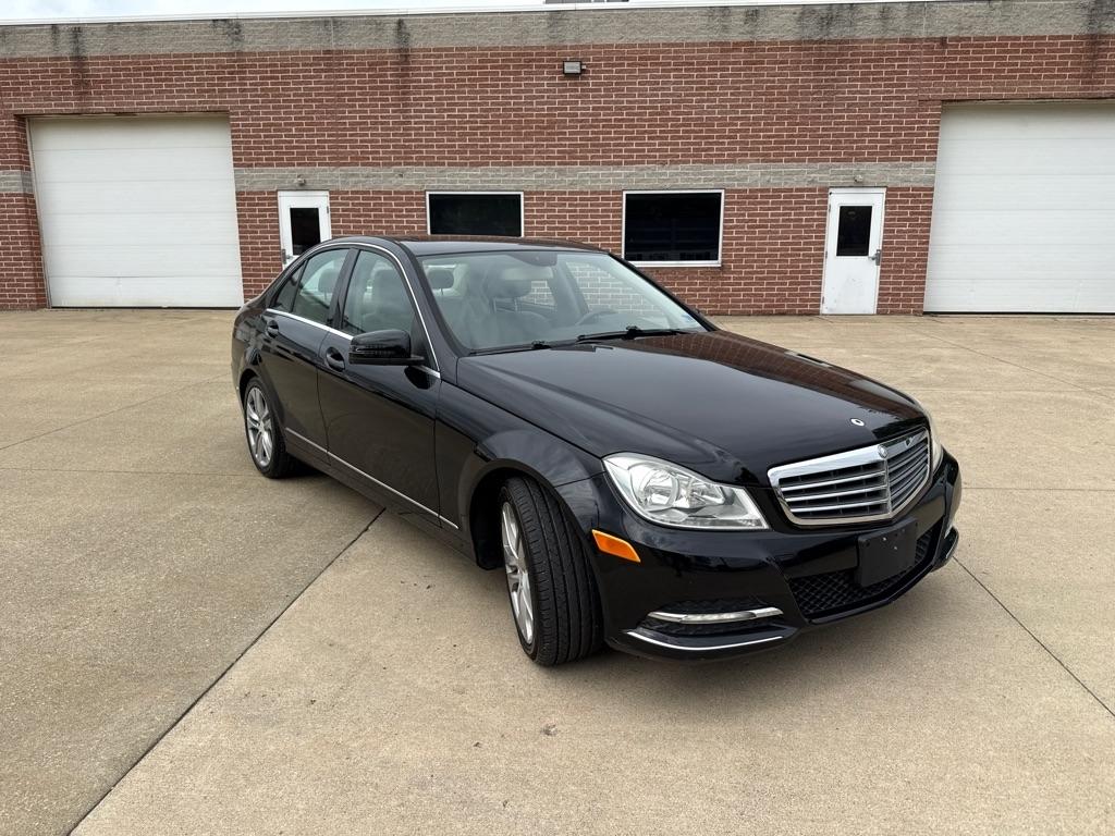 Mercedes-Benz C-Class C300 4MATIC Sport Sedan 2012