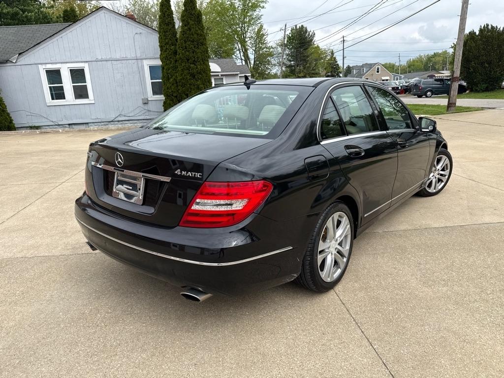 Mercedes-Benz C-Class C300 4MATIC Sport Sedan 2012