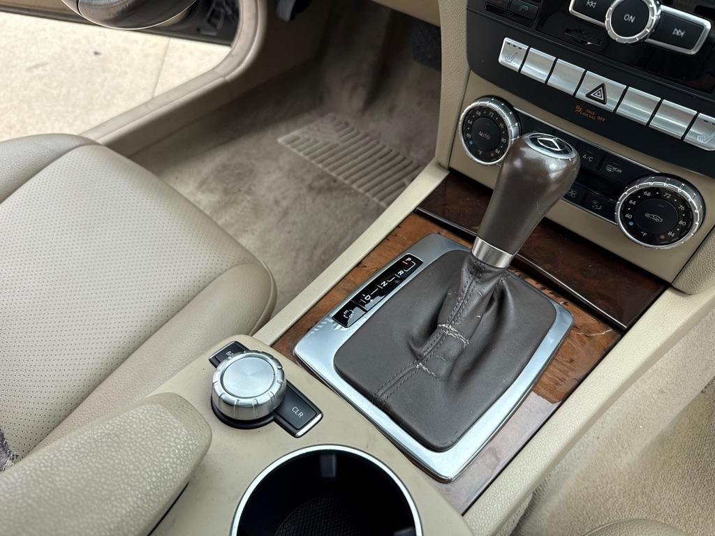 Mercedes-Benz C-Class C300 4MATIC Sport Sedan 2012