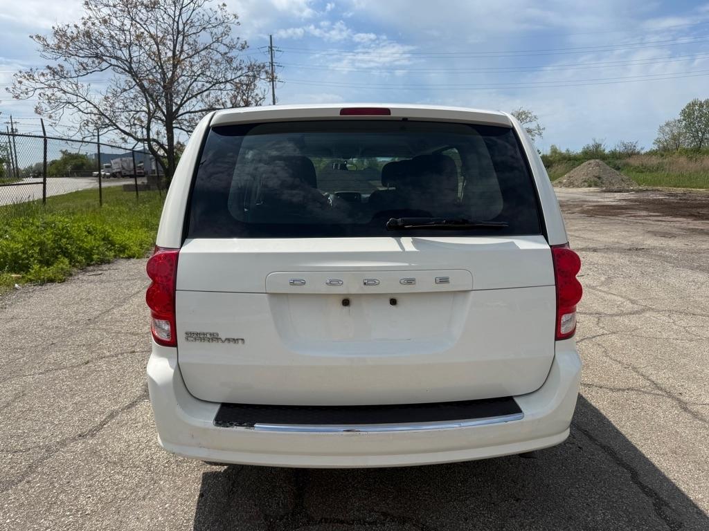 Dodge Grand Caravan SE 2012
