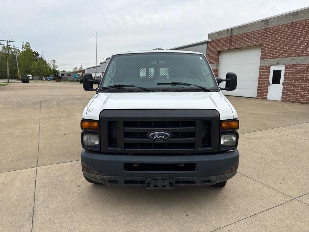 Ford Econoline E-150 2010