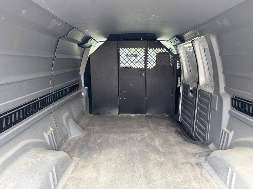 Ford Econoline E-150 2010