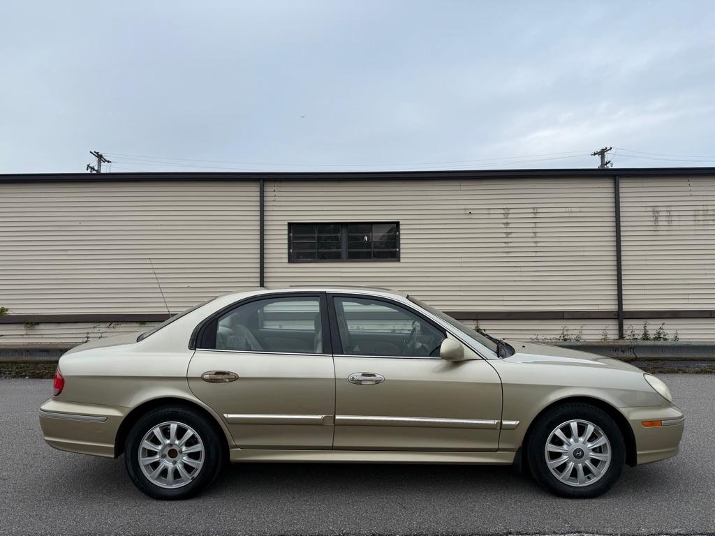 Hyundai Sonata GLS 2004