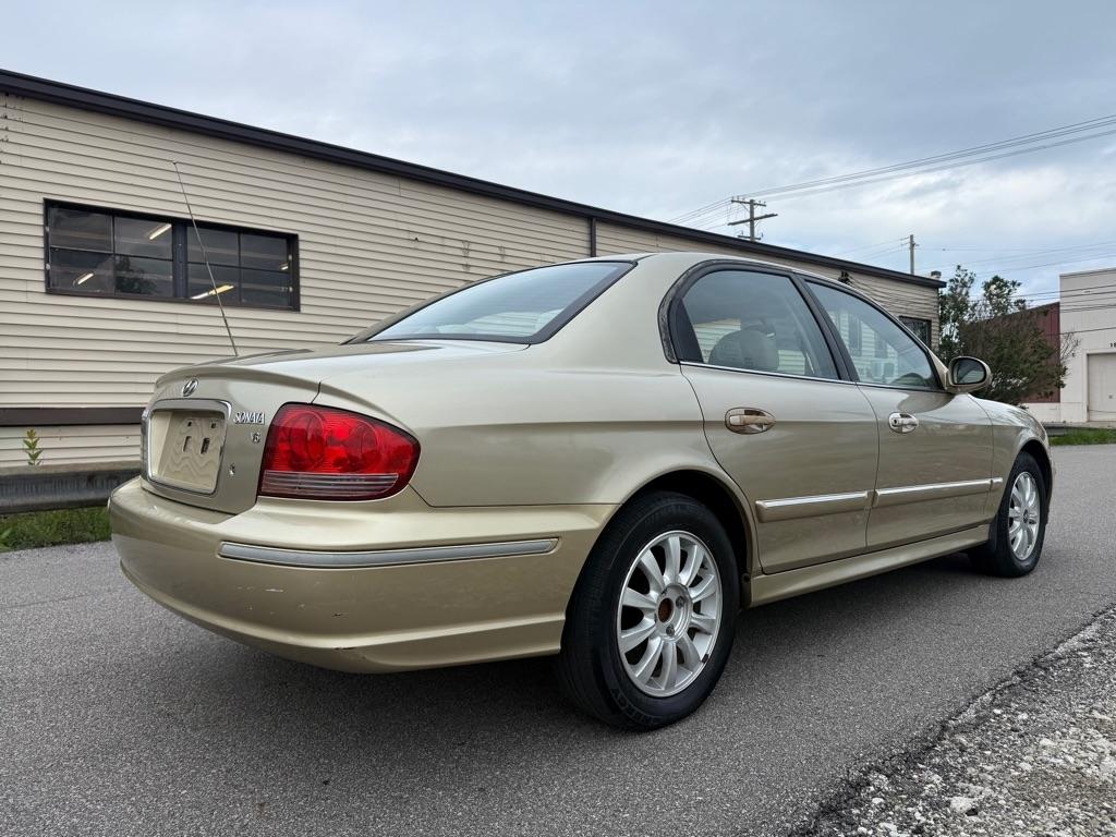 Hyundai Sonata GLS 2004